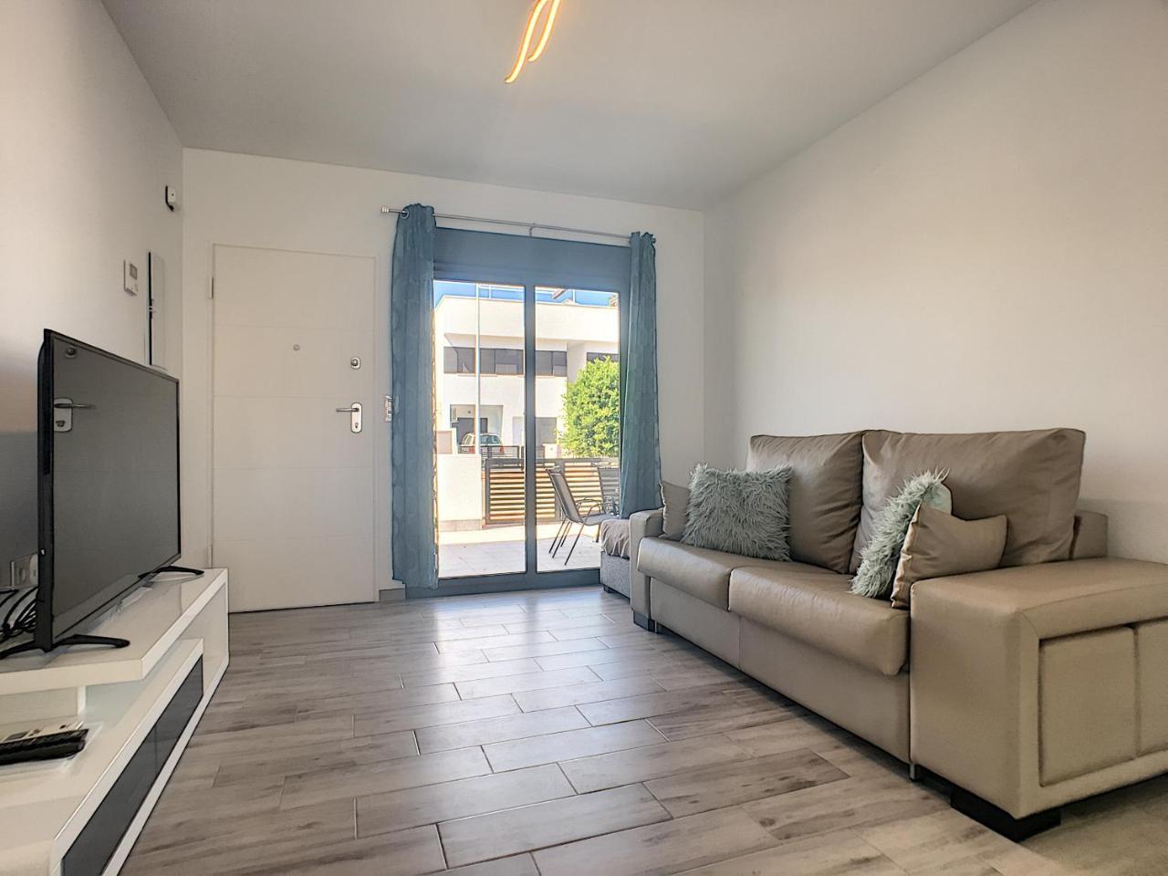 Pueblo 2 - Apartment Bobby 圣佩德罗－德尔皮纳塔尔 外观 照片
